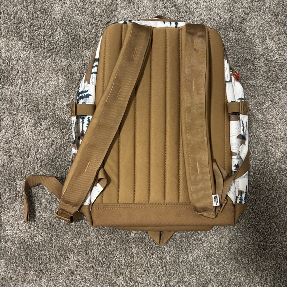 North Face Backpack - Picture 2 of 3